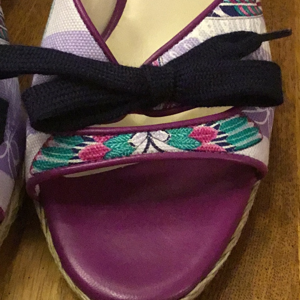 Salvatore Ferragamo Purple Floral Women's Shoes - Picture 10 of 10